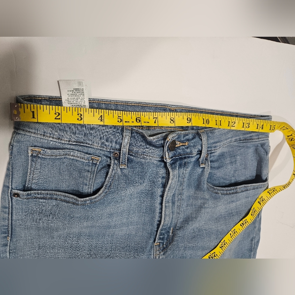 Levi's- Women's 30 Classic Blue Jean 725 High Rise Bootcut - Picture 3 of 11